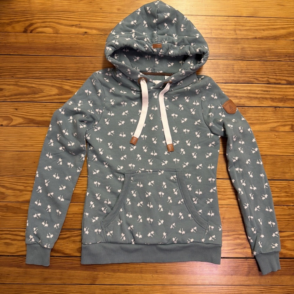 Wanakome Walk On The Wildside Sage Palm Tree Pullover Hoodie Women's Small Kawai